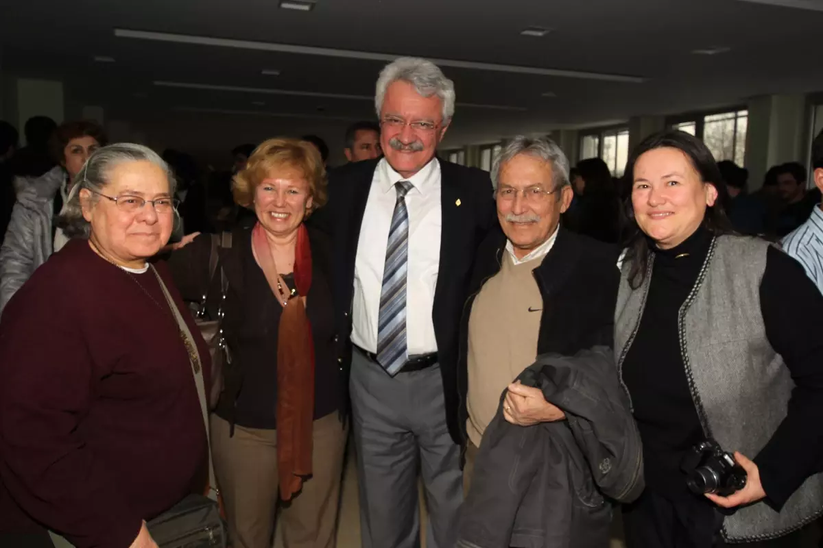 Çankaya Belediye Başkanı Tanık, Genç Meslektaşlarına Seslendi