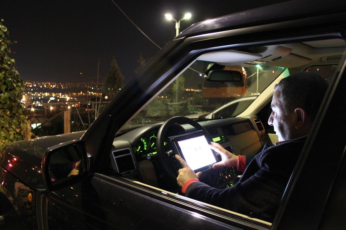 Çay İçmeye Gelenlere Ipad Servisi