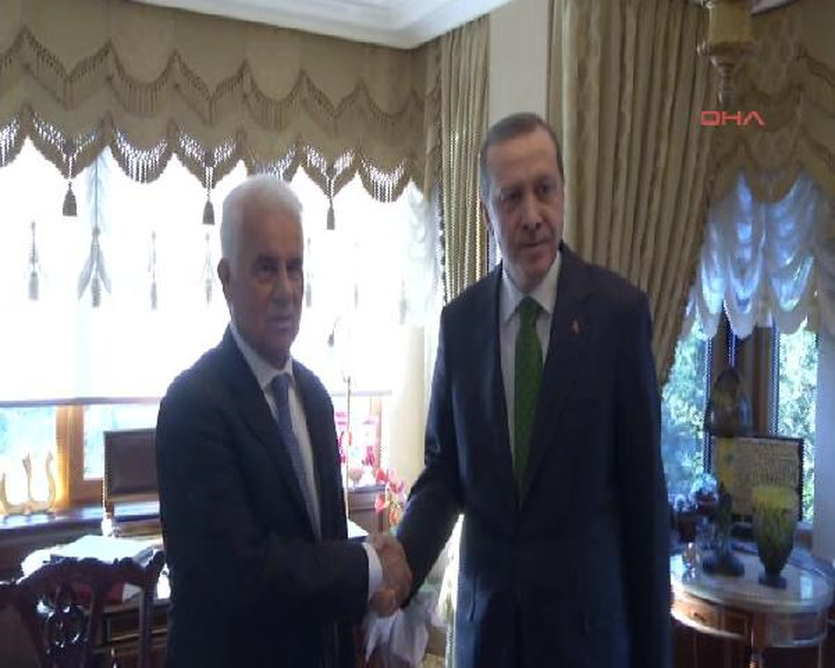 Derviş Eroğlu, Başbakan Erdoğan\'ı Ziyaret Etti