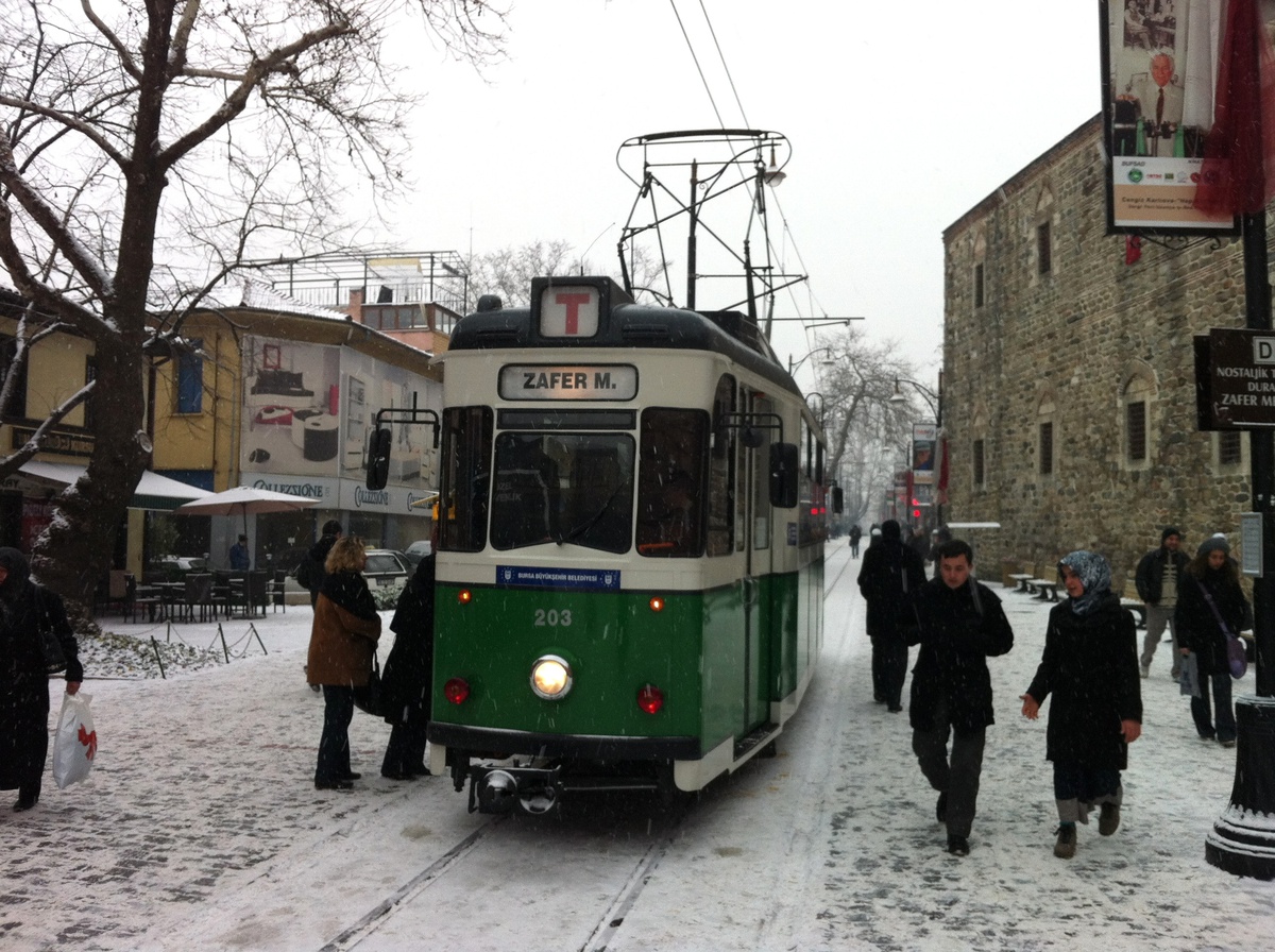 Nostaljik Tramvay Yolcuları Durak İstiyor
