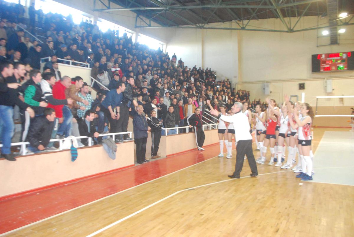 Voleybol Aroma Bayanlar 2. Ligi