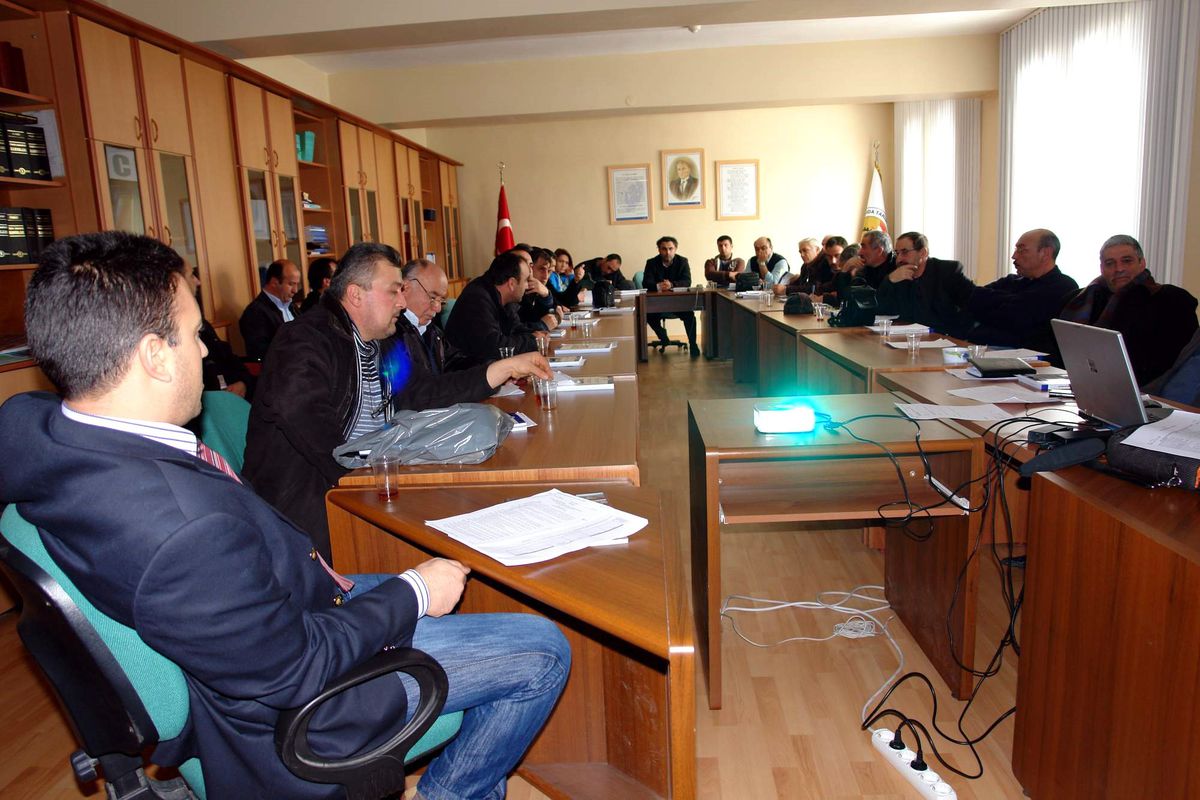 Arıcılar Derslerini Aldı
