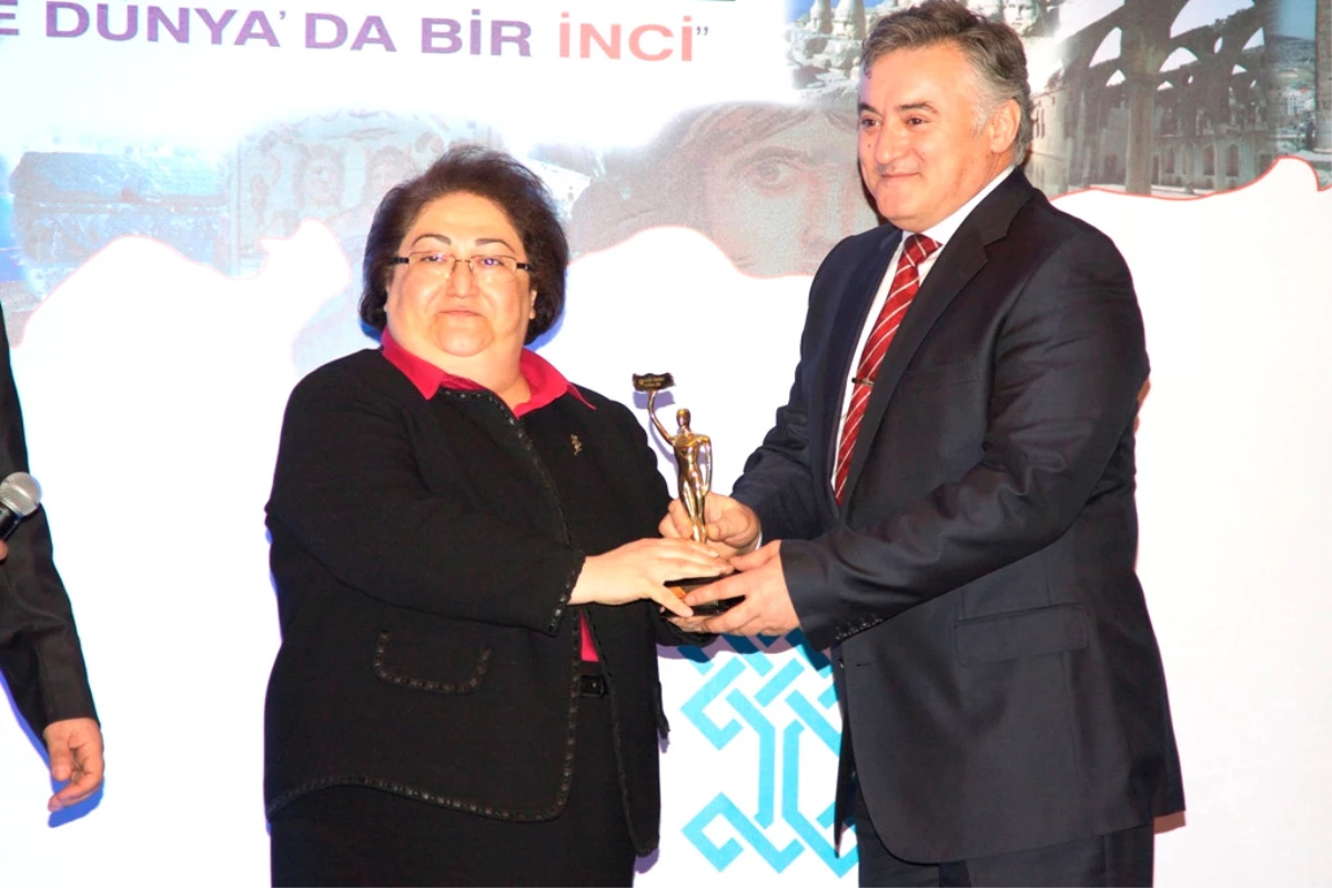 Borajet\'e Yılın Yurtiçi Havayolu Şirketi Ödülü