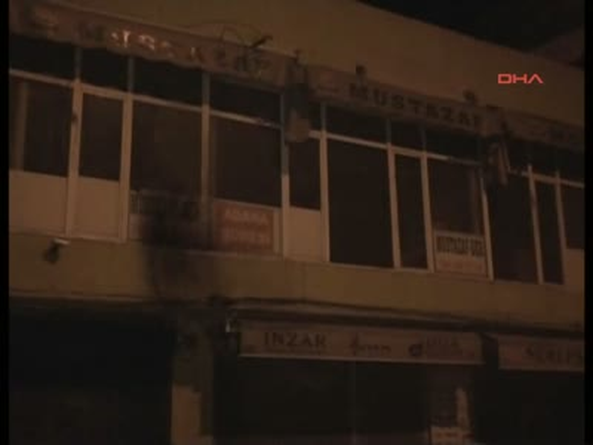 Mustazaf-Der\'e Molotoflu Saldırı