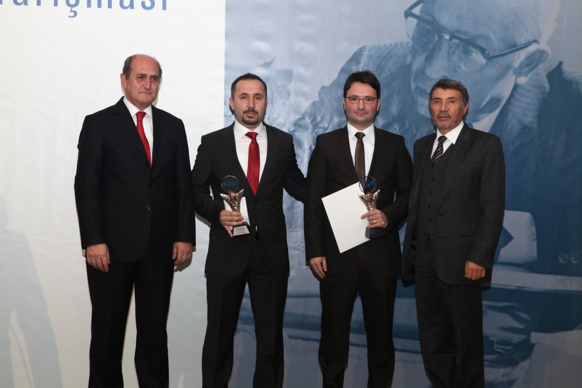Dpü\'lü Akademisyenlerin Projesine Ödül
