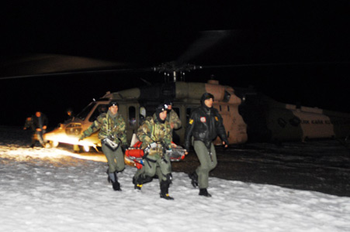 Hasta Helikopter ile Hastaneye Taşındı