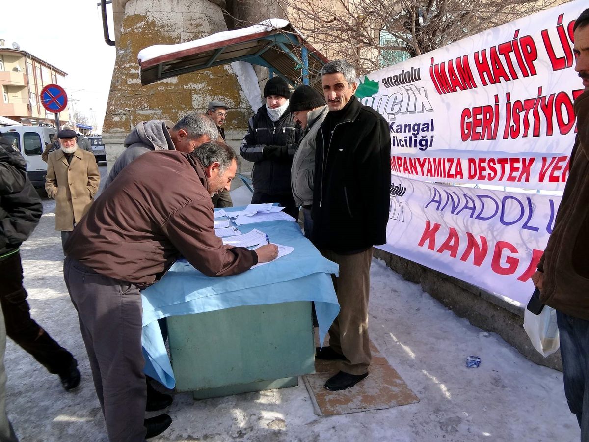 Kangal İmam Hatip İçin İmza Kampanyası