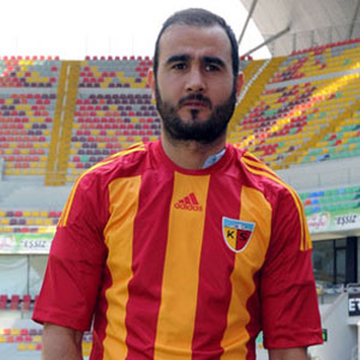 Kayserispor Gökhan Ünal ile Yollarını Ayırıyor