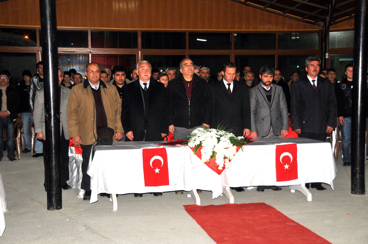 Kınalı Kuzulara Veda Gecesi