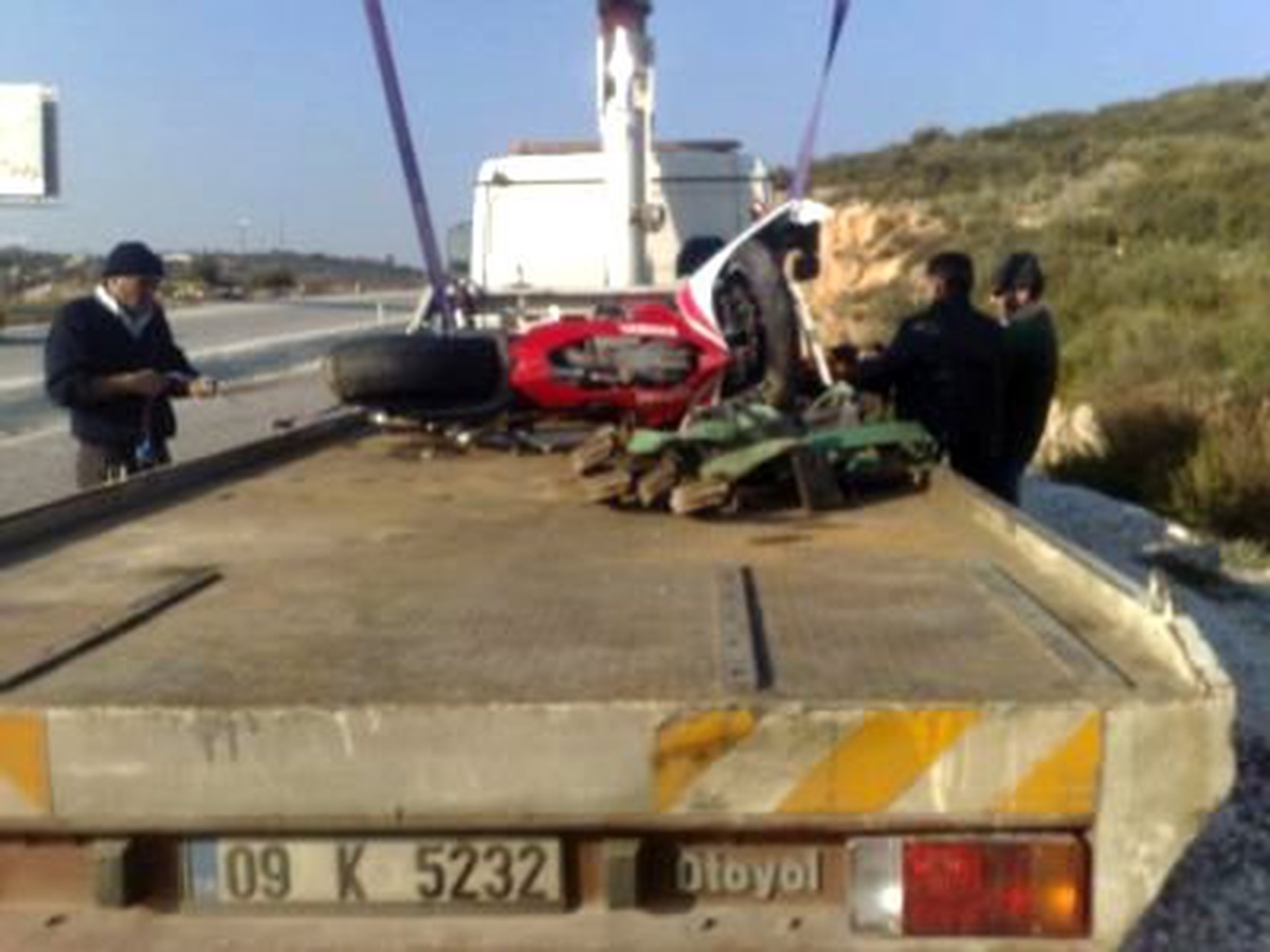 Kuşadası\'nda Trafik Kazası: 1 Ölü