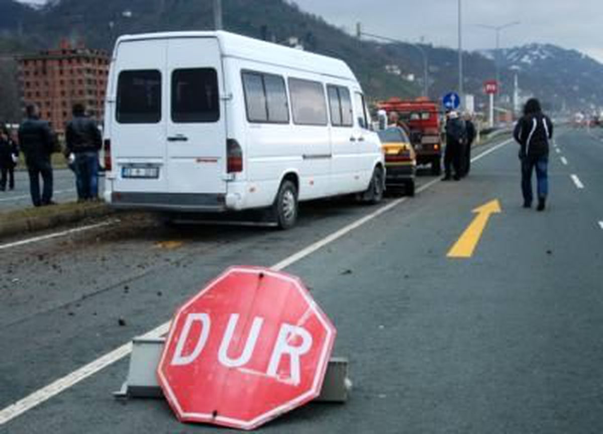 Rize\'de Trafik Kazası