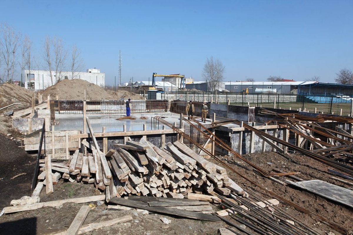 Sakarya\'da Amatör Spor Evi İnşaatı Sürüyor