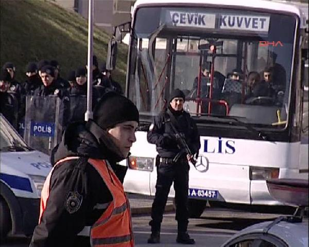 Şike Davasında Tutuklu Sanıklar Adliyeye Getirildi
