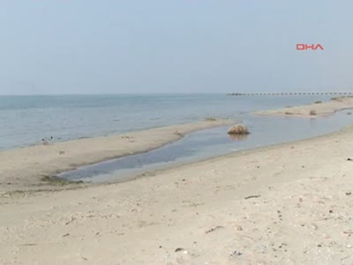 Tekirdağ\'da Deniz Çekildi