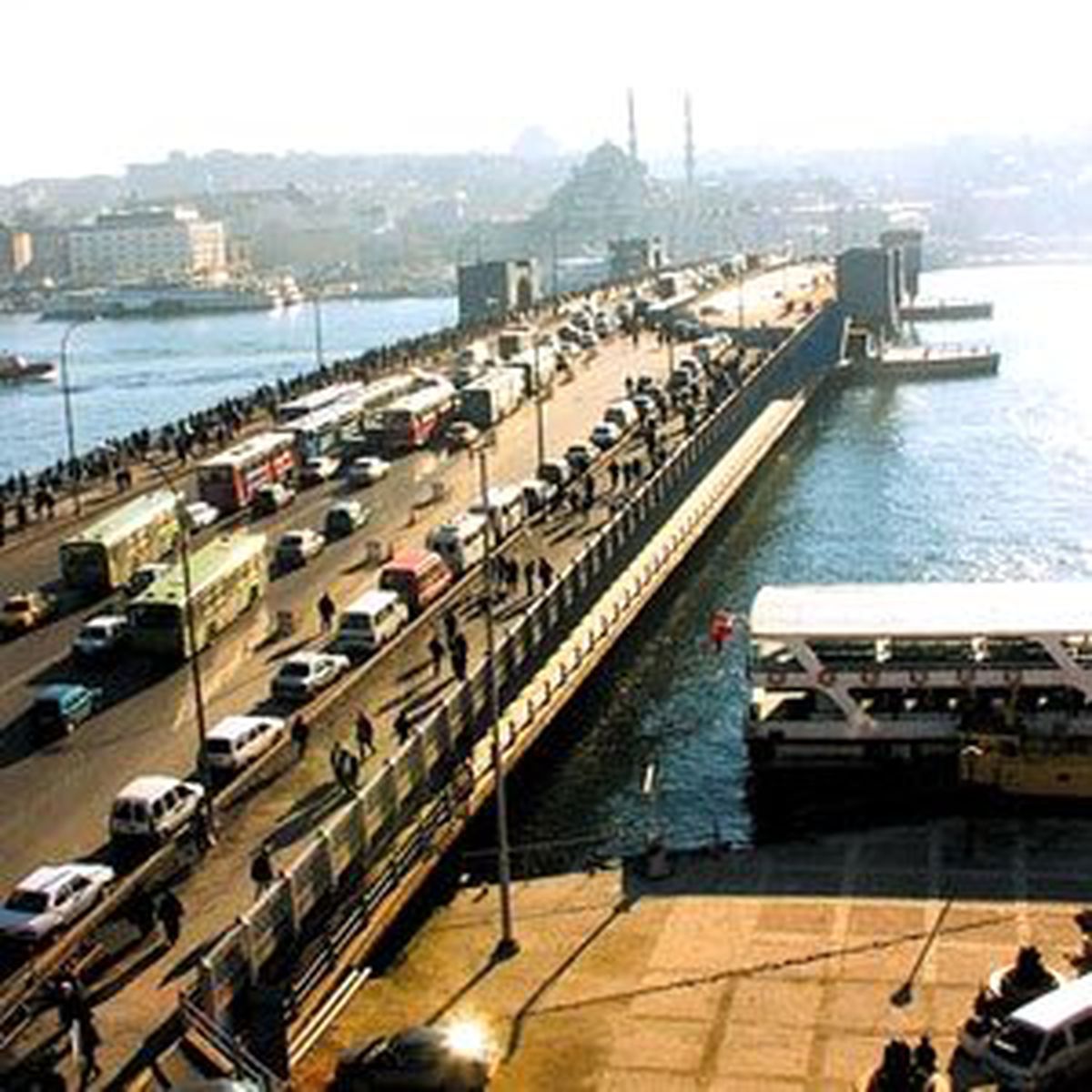 Yeni Galata Köprüsü\'nde Bakım