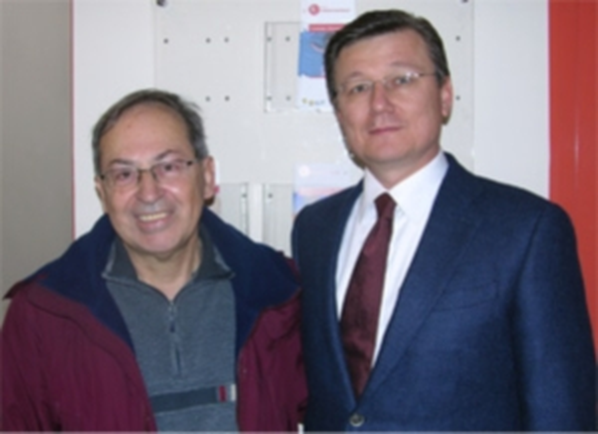 37 YILDIR ALMANYA'DA YAŞAYAN TÜRK DOKTOR DA 'KENDİNİ TÜRK HEKİMLERİNE EMANET ETTİ'