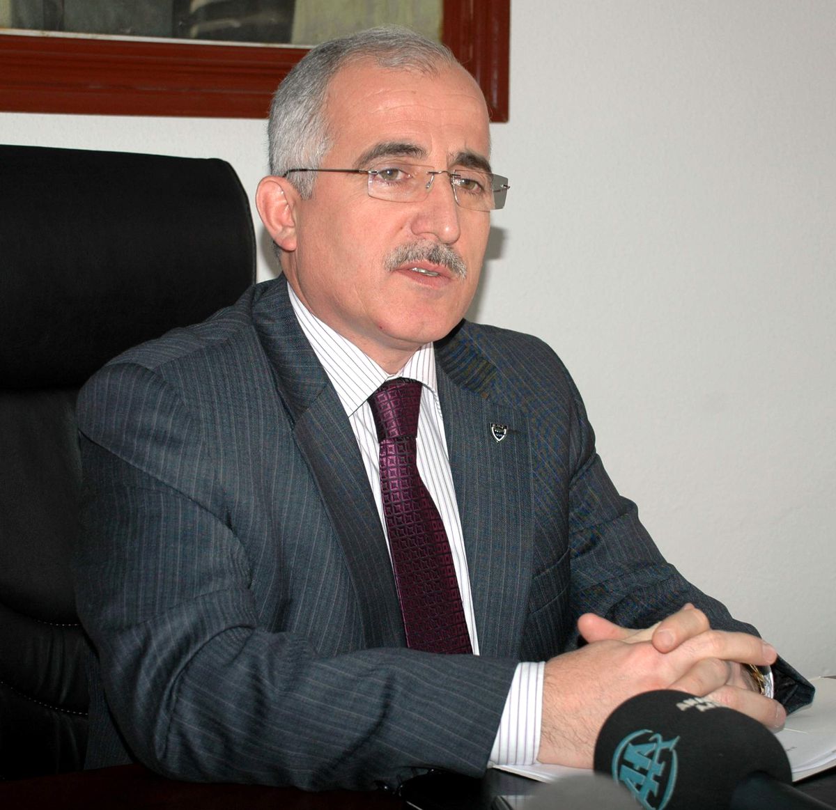 Çanakkale Valisi Tuna\'dan Basın Toplantısı