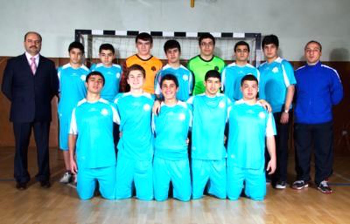 İhlas Koleji Futsal'da İl Finallerinde