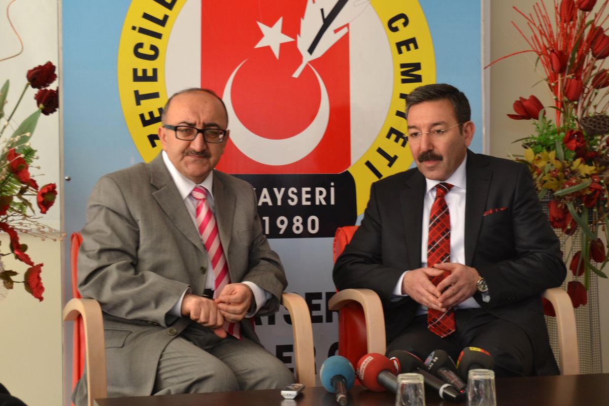 Mmo Başkanı Özcan\'dan Gazeteciler Cemiyetine Ziyaret