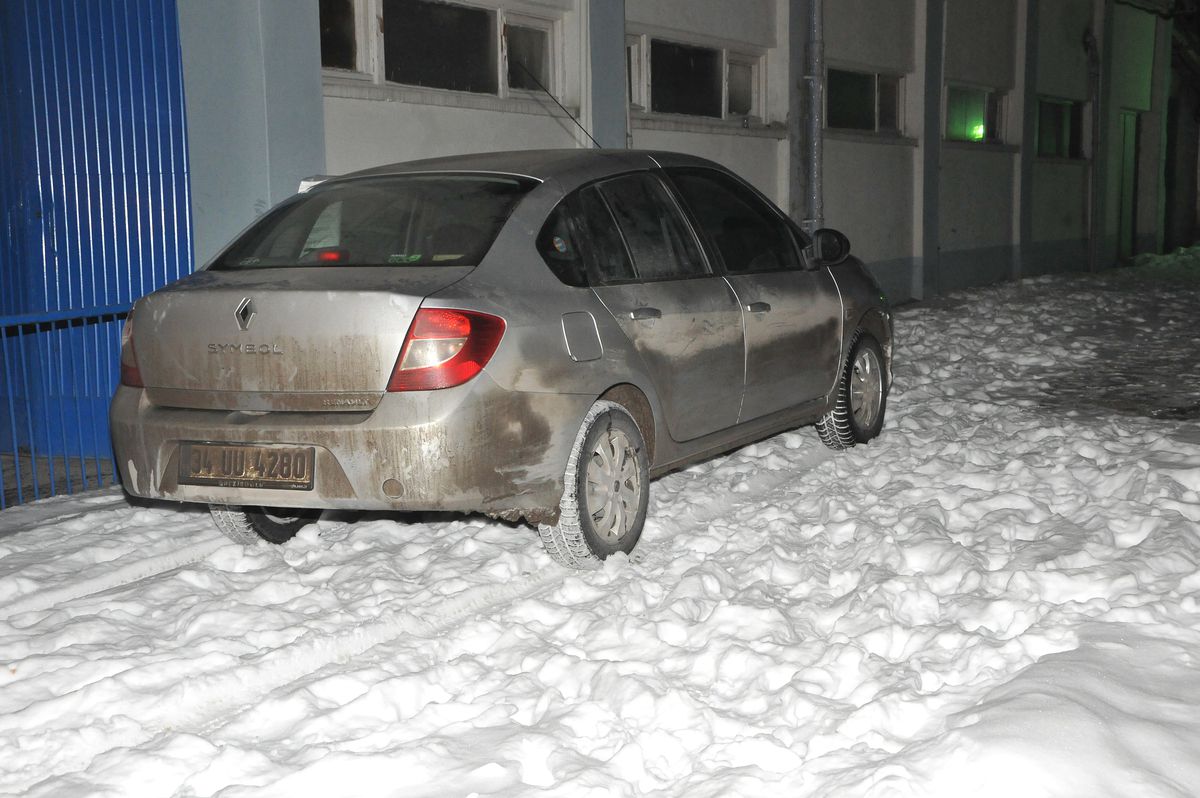 Otomobil Hırsızları Kıskıvrak Yakalandı