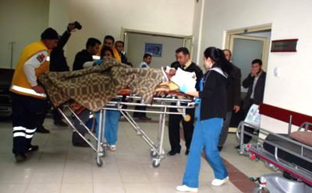 Polislerden Kaçmak İsterken Kaza Yaptı