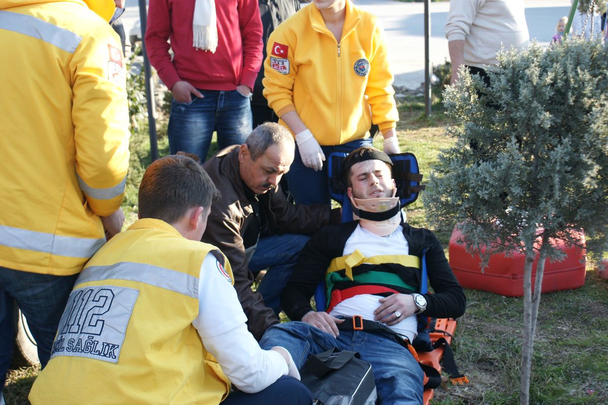 Sakarya\'da Trafik Kazası: 2 Yaralı