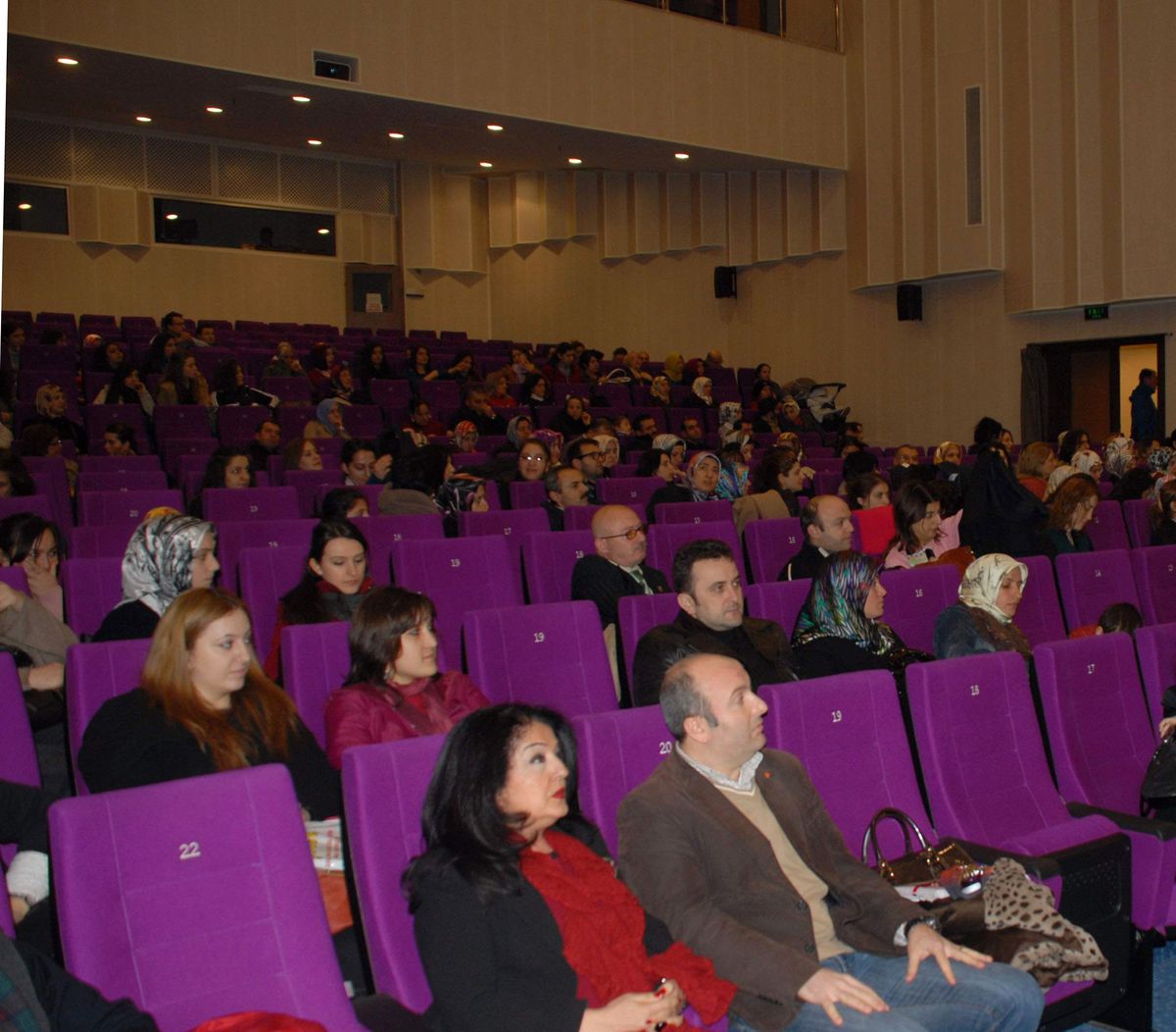 Trabzon\'da "Bilgi Çağında Çocuk ve Aile" Semineri
