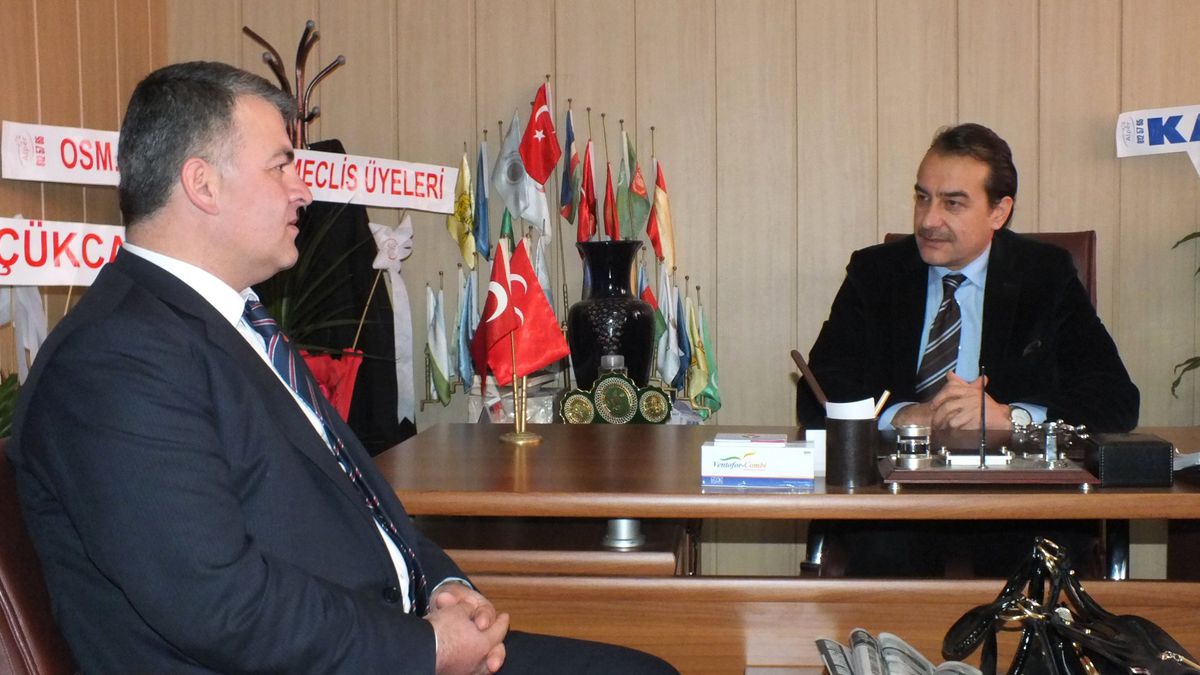 Tümsiad\'dan \'Mhp\'ye Ziyaret