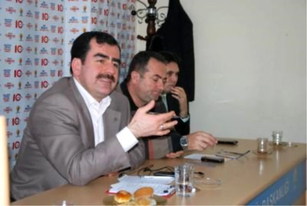AK Parti Aydın Milletvekili Erdem Muhtarların Sorunlarını Dinledi
