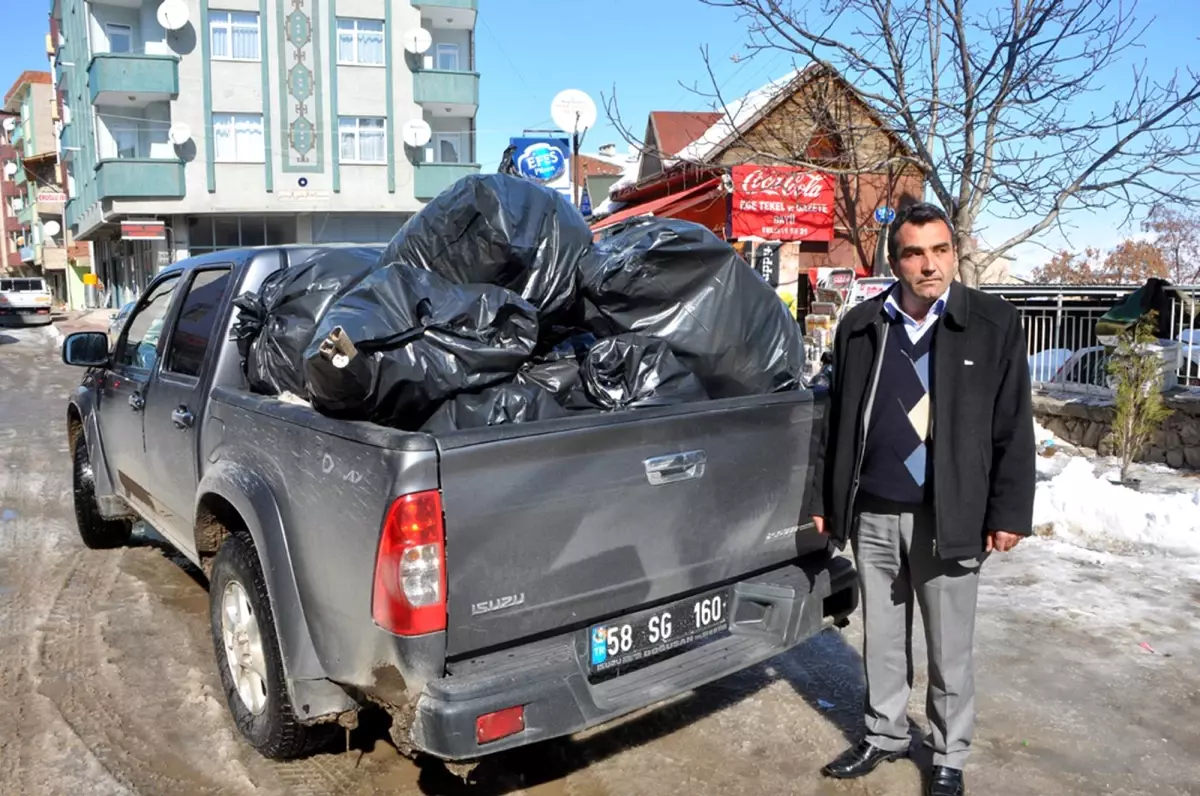 Atık Kağıtlar Toplanmaya Devam Ediyor