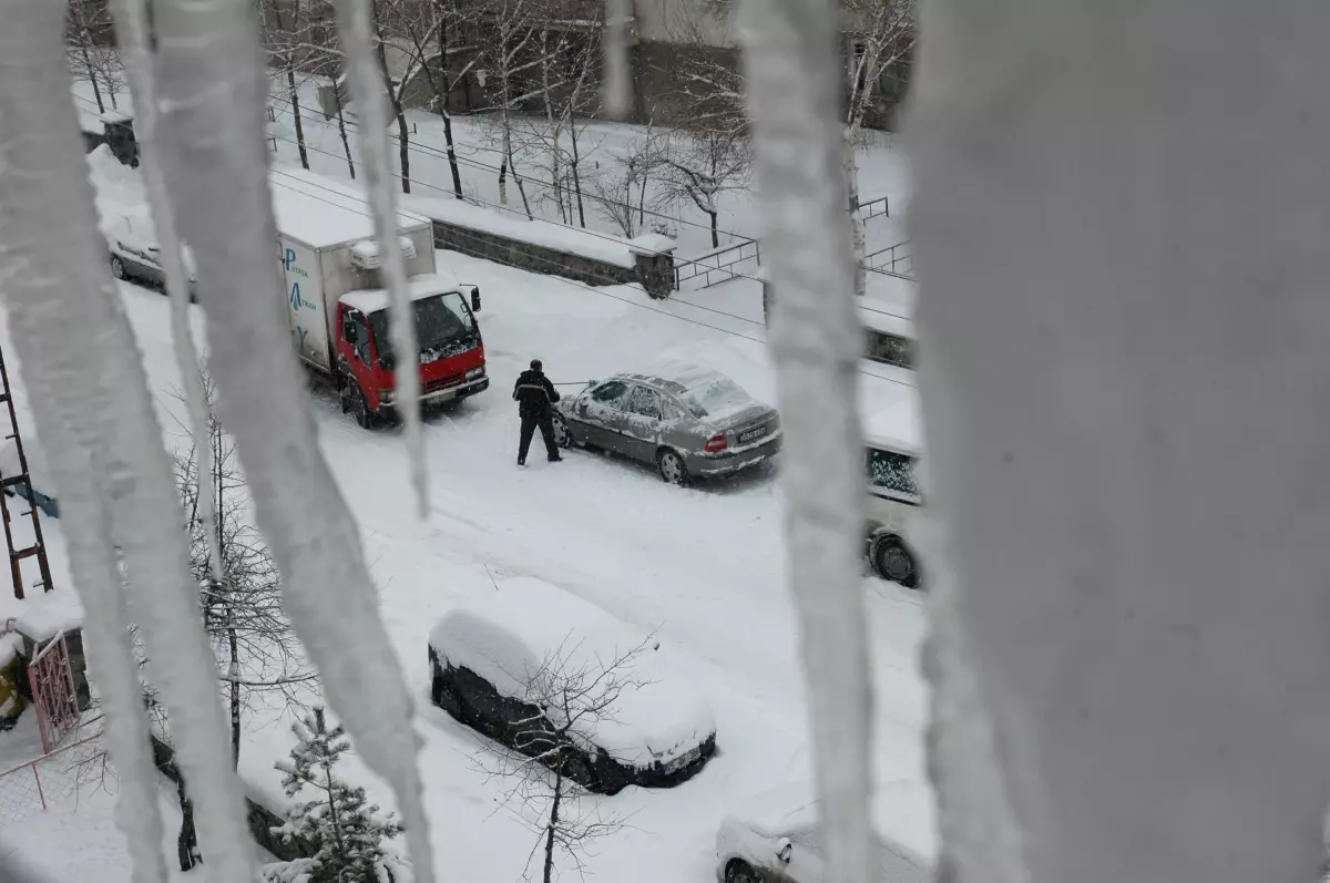 Doğu\'da Soğuk Hava Etkisini Sürdürüyor