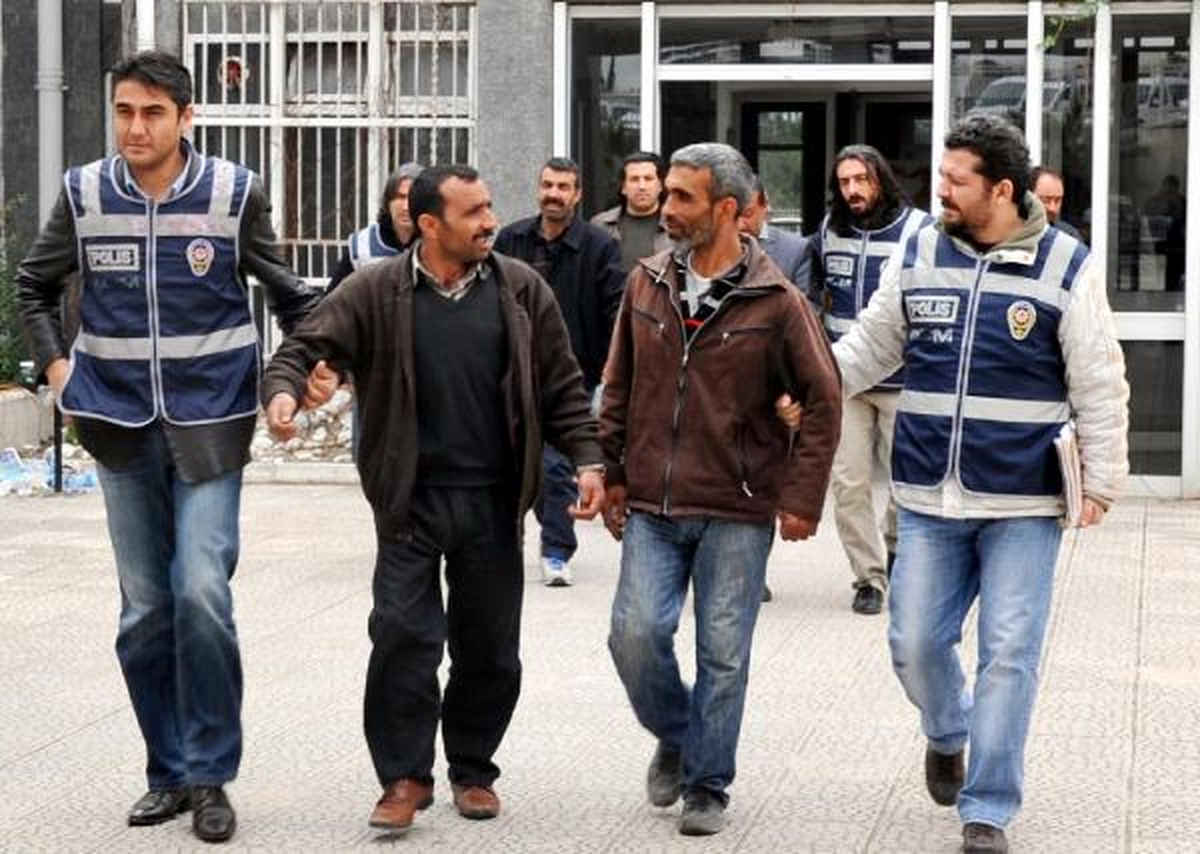 Kamyon Kasasında 43 Kilo Esrar, 4 Gözaltı