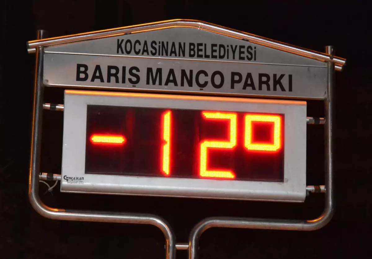 Kayseri Eksi 12 Derece ile Dondu