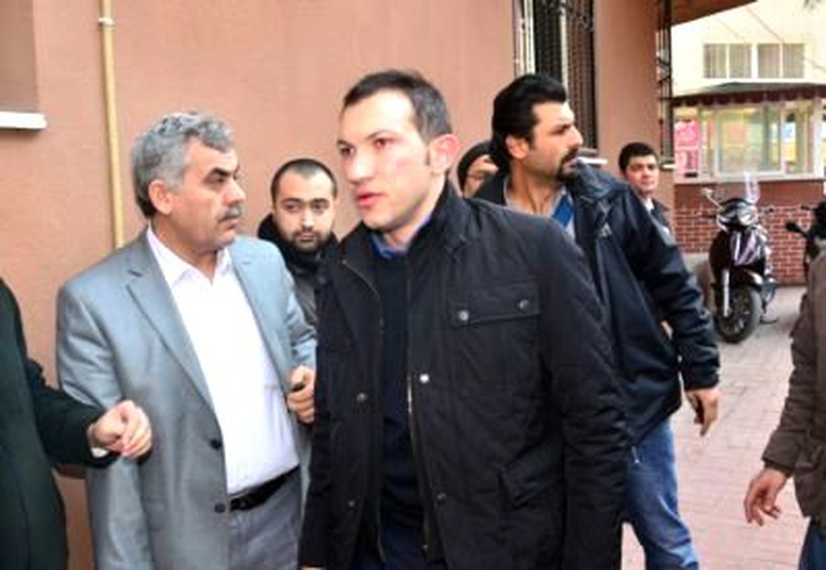 Kuşadası Belediyesi\'ne Operasyon