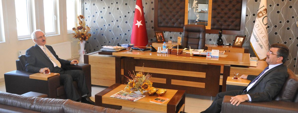 Vali Barut\'tan Başkan Akdoğan\'a Ziyaret