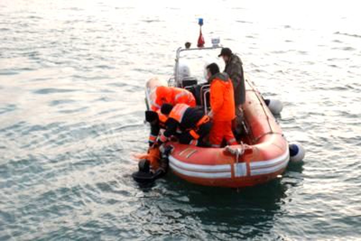 Batan Geminin Kayıp 6 Mürettebatından 1'inin Cesedi Bulundu