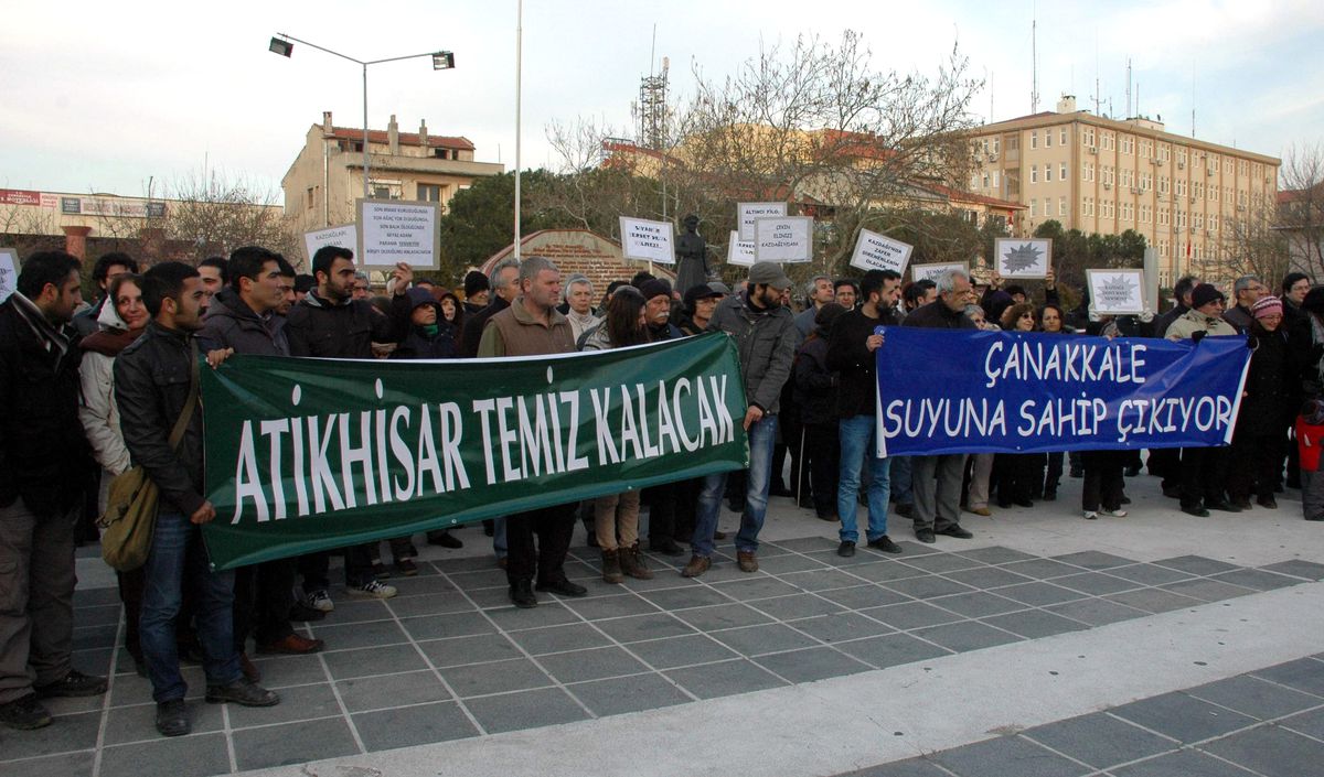Çevreciler Çanakkale Valisini İstifaya Davet Etti