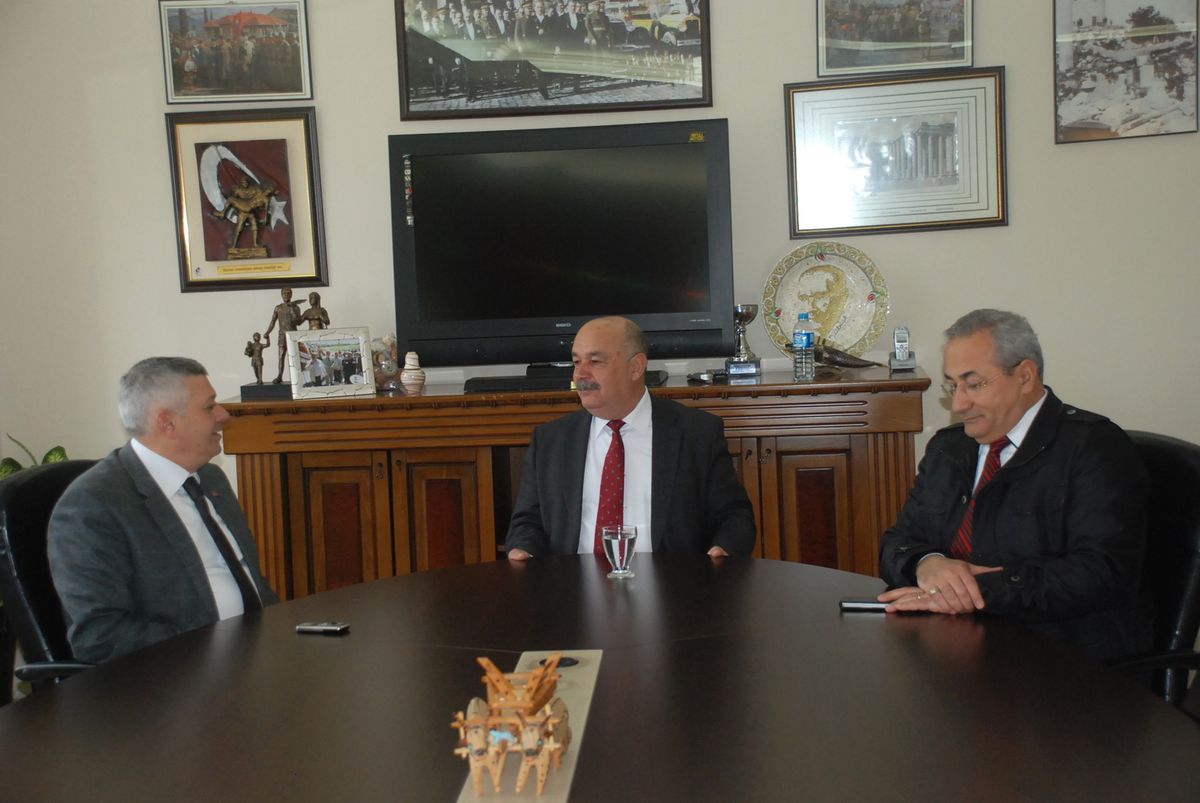 Didim MHP\'den Başkan Kamacı\'ya Ziyaret