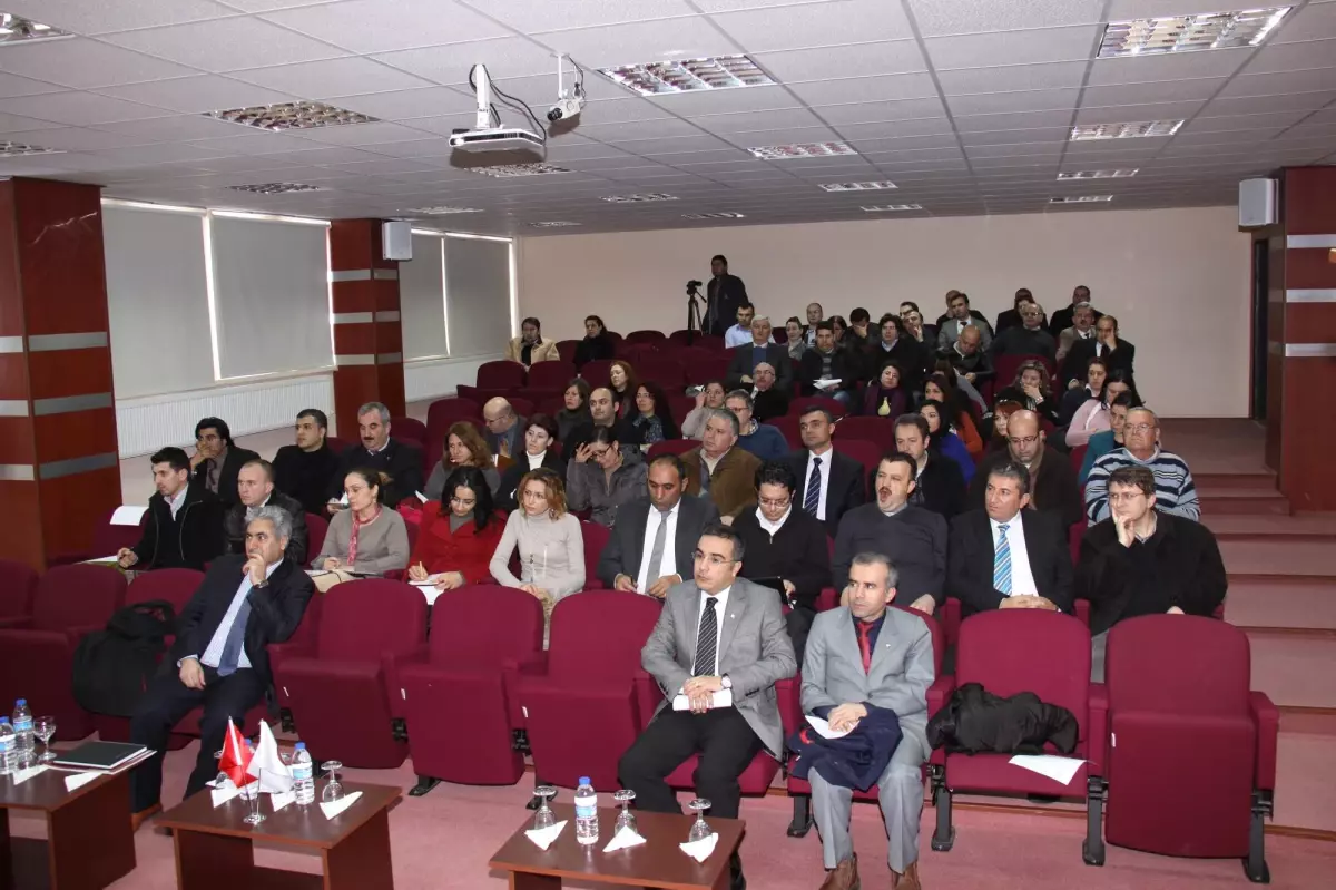 Neü'de 'Blogna Süreci Akts Bilgilendirme Toplantısı' Yapıldı