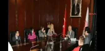 TBMM Başkanı Çiçek, Down Sendromlu Sporcu Çocukları Kabul Etti