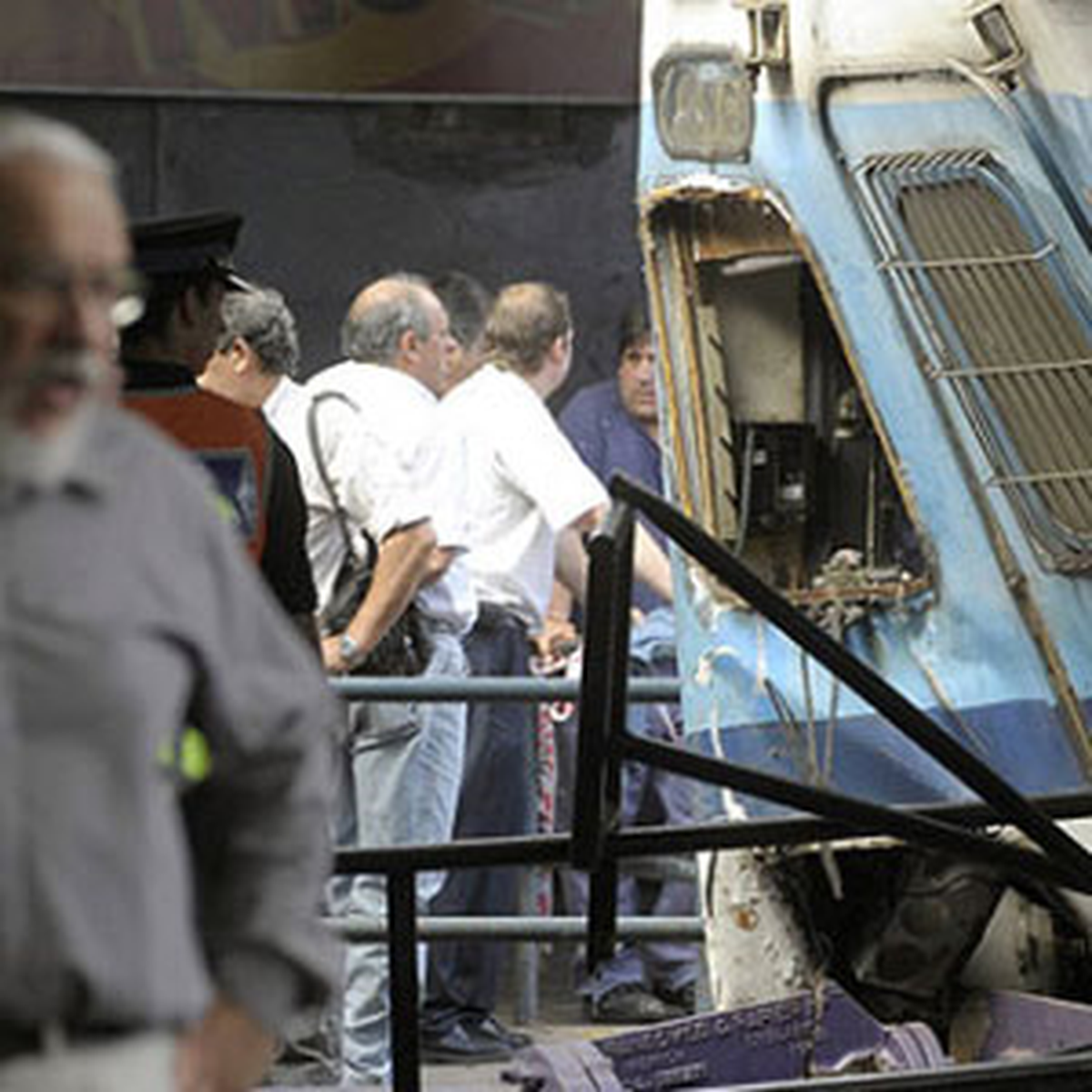 Tren Kazasında Ölü Sayısı 50\'ye Yükseldi