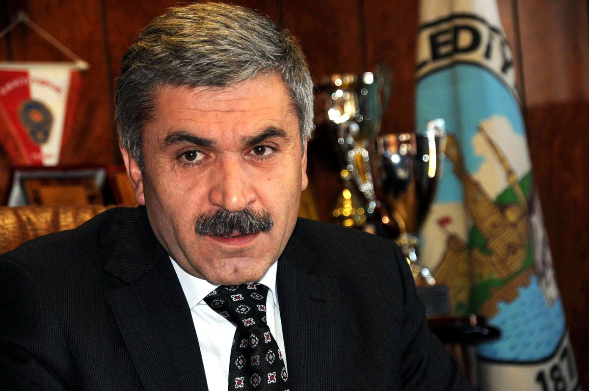 Başkan Çiçek\'ten Eleştirilere Tepki