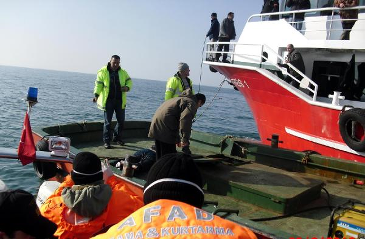 Batık Gemide 1 Ceset Daha Bulundu