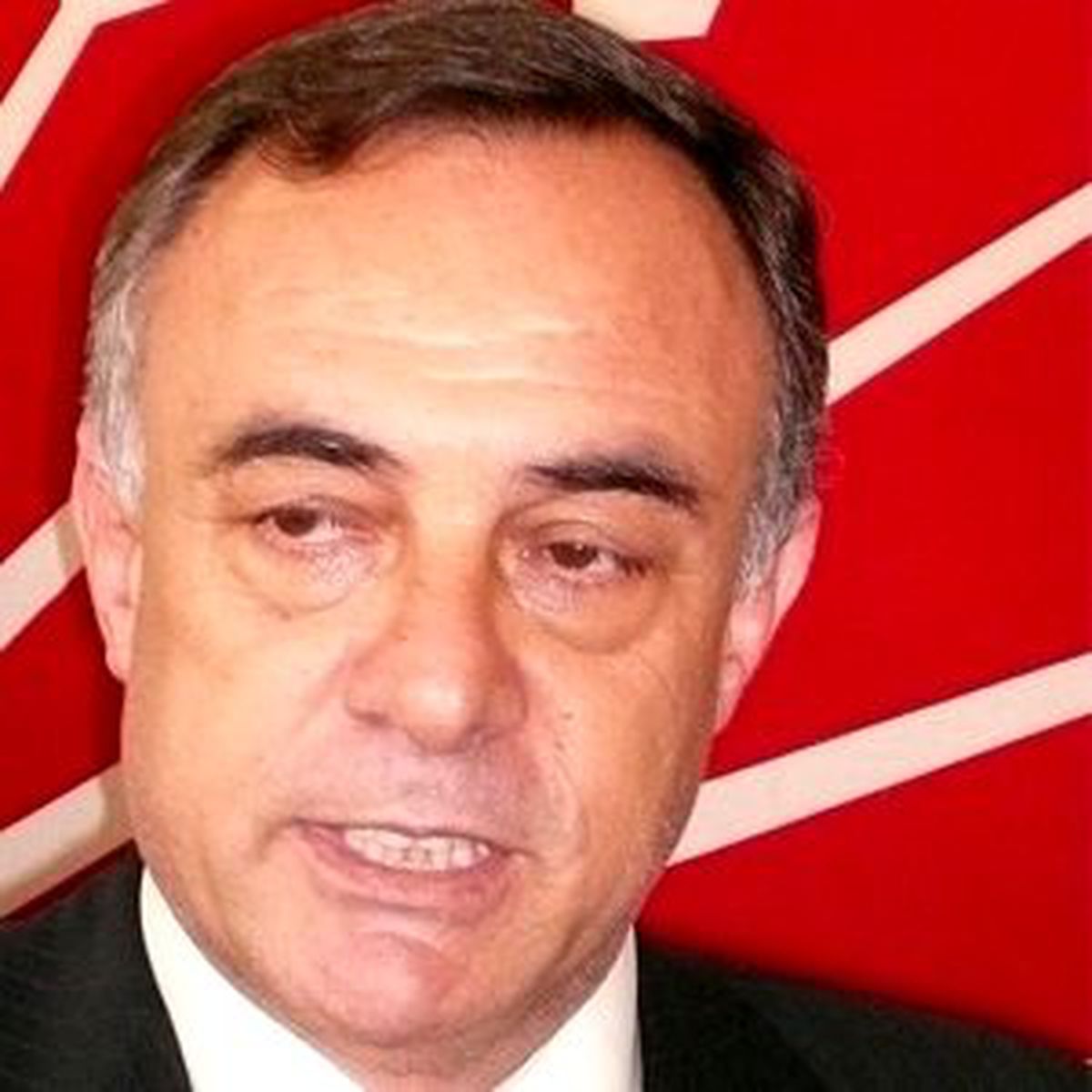 Chp'li Öztürk, Başbakan'a Memurun Merak Ettiği Soruyu Sordu