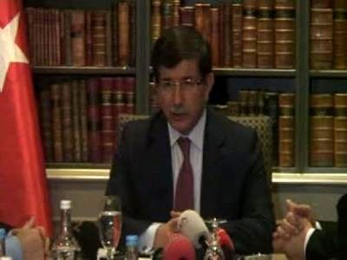 Davutoğlu: Hiçbir Ülkeyle Yarış İçinde Değiliz