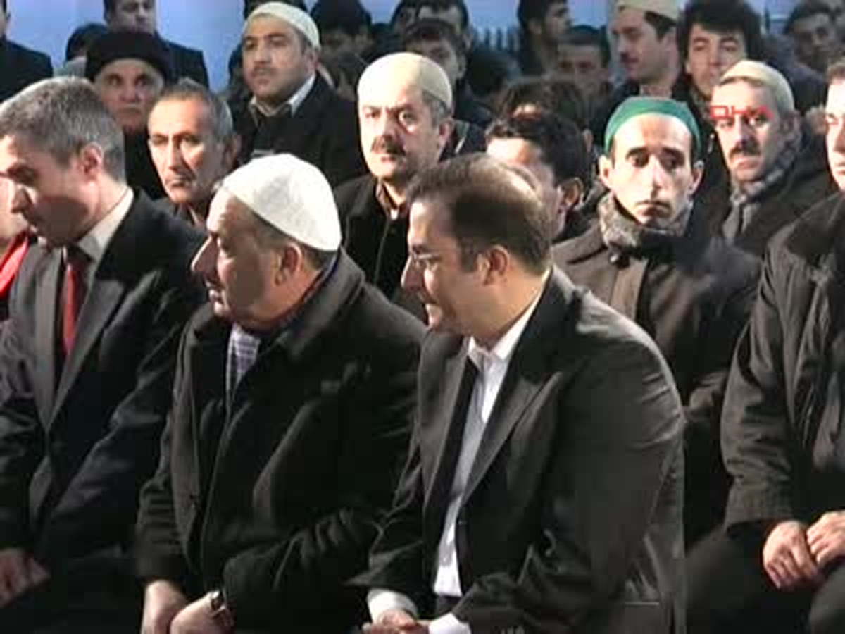 Kürtçe Mevlit Okutuldu