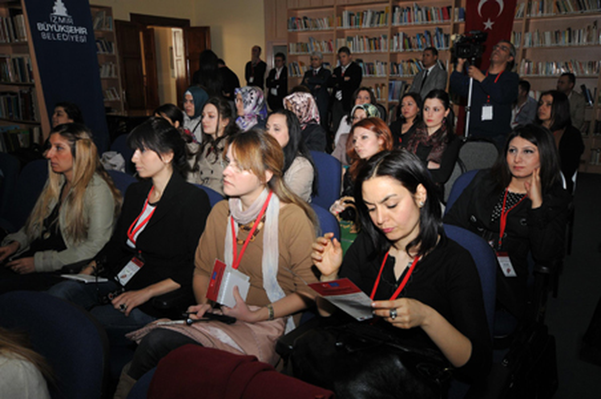 İzmir'de Müze Zirvesi