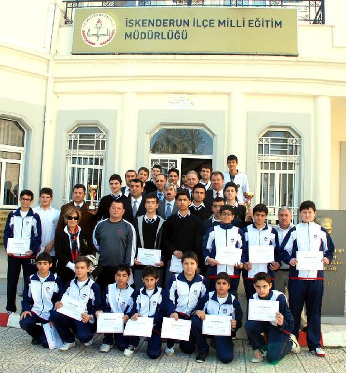 Kavgalı Şampiyonluk Maçının Galibi Okula Tebrik
