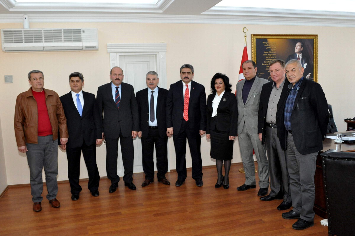 Nazillili Yalova Valisine Aydınlı Başkanlardan Ziyaret