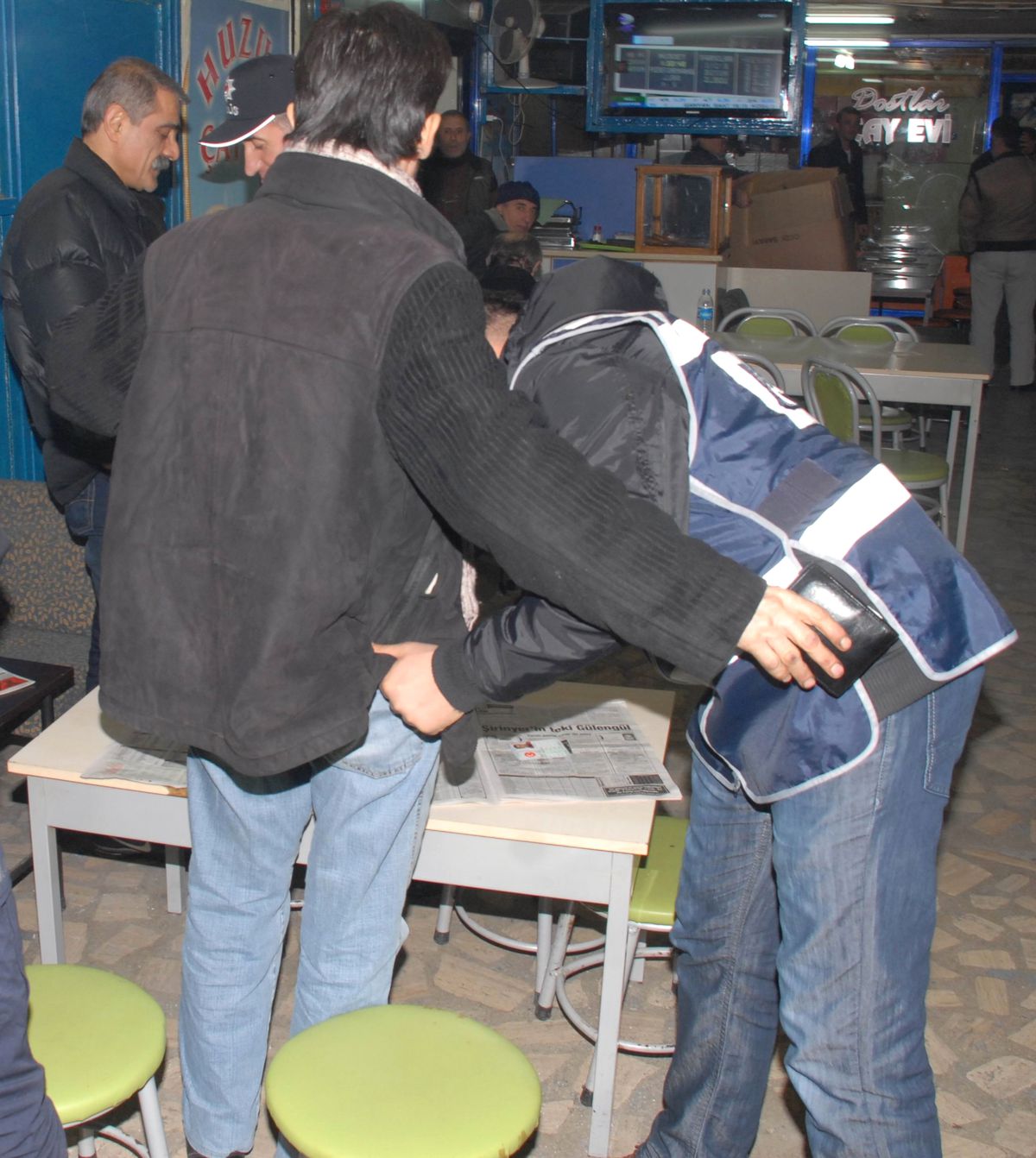 Polis İlkadım İlçesinde Uygulama Yaptı